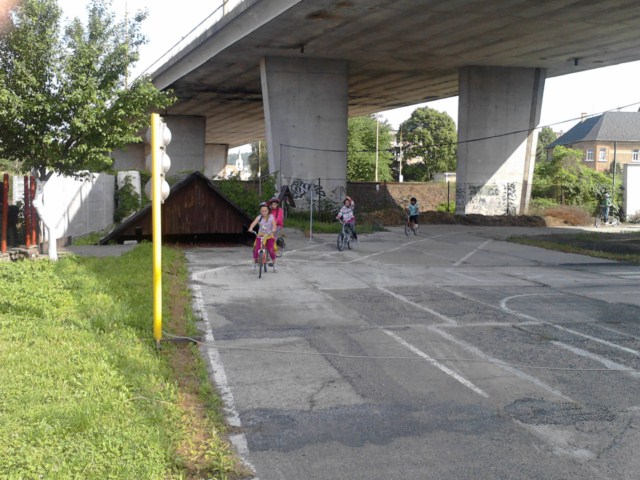 P290512_08.37 []
